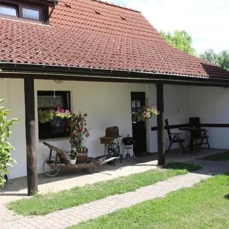 Apartment Neuendorfkrug, Luetow *