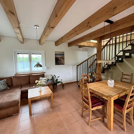 公寓 Appartement Fuer Bis Zu 5 Personen Im Lepels Hof Lutow